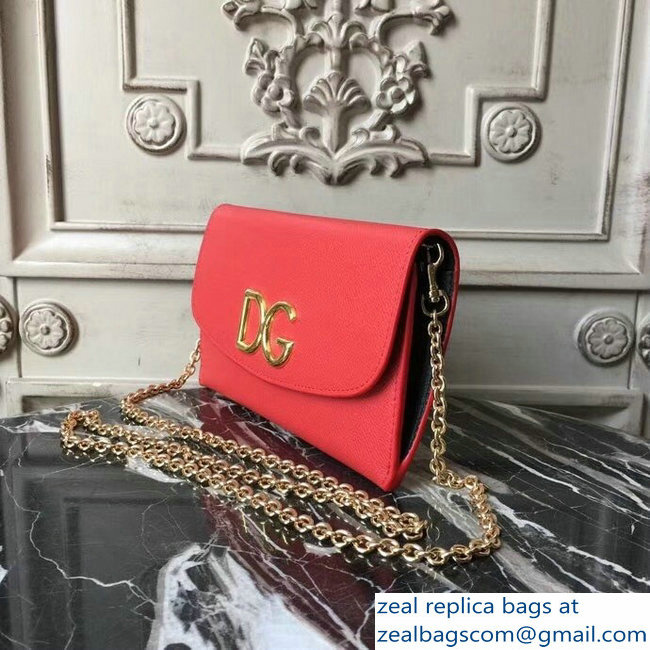 Dolce  &  Gabbana DG Chain Wallet Bag in Dauphine Calfskin Red 2018